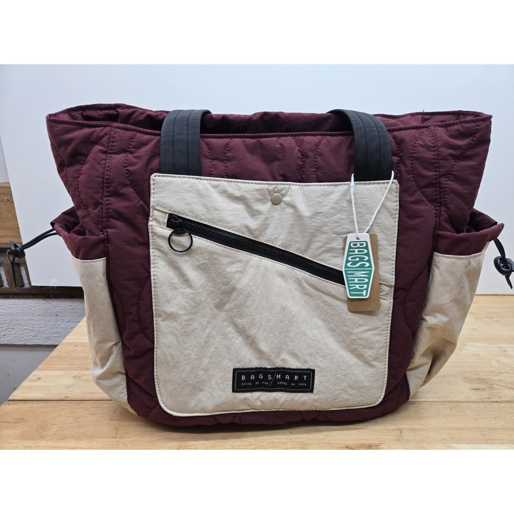 BAGSMART Paz 23L Tote Bag Everyday Travel Carry On Work Gym Pockets Laptop Red